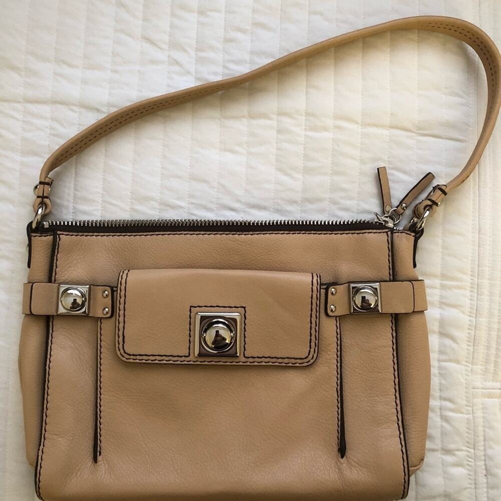 Banana republic leather bag